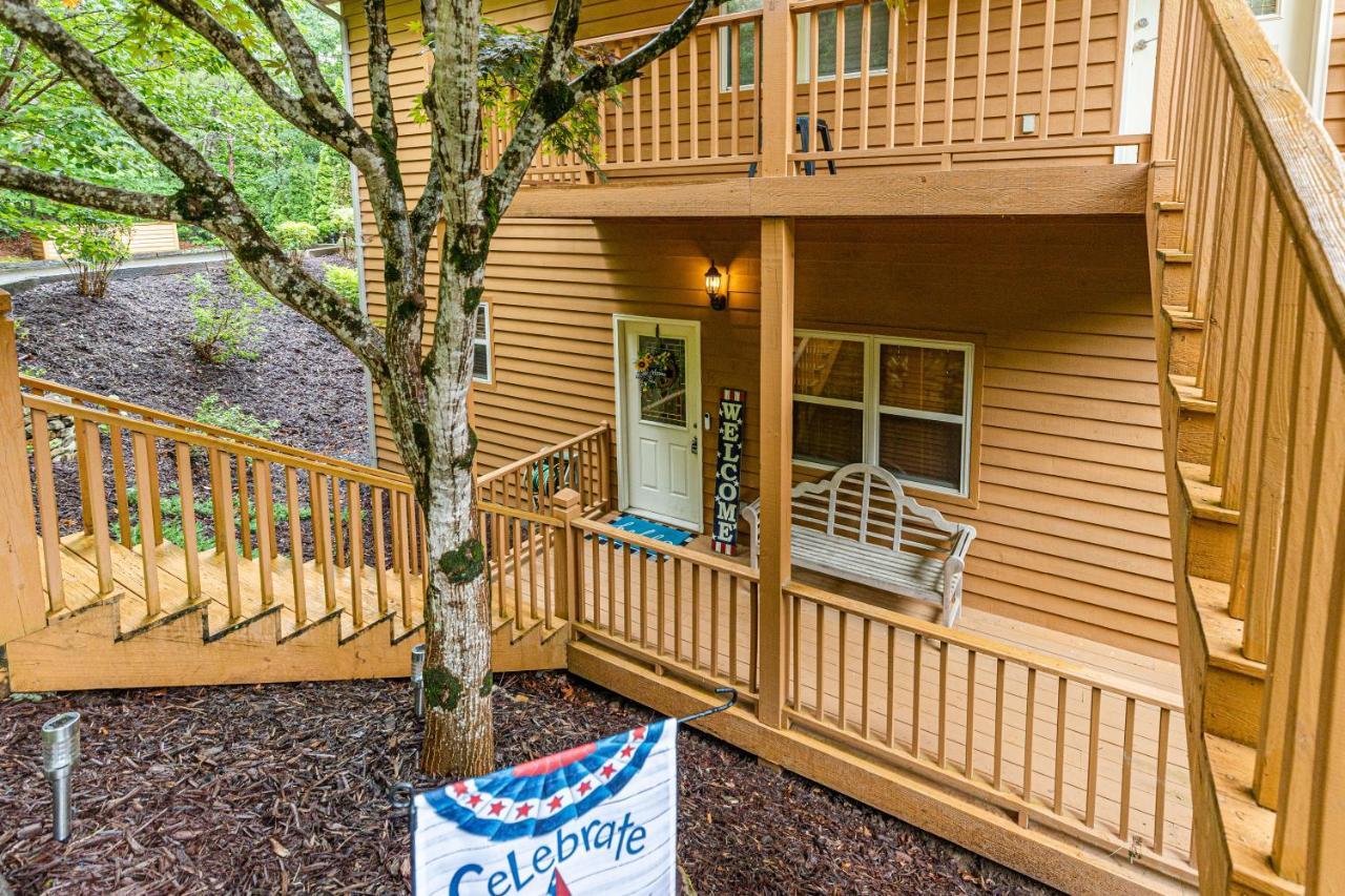 Condo With Stunning Mountain And 6Th Green Views Near Harrahs Cherokee Bryson City Whittier Luaran gambar